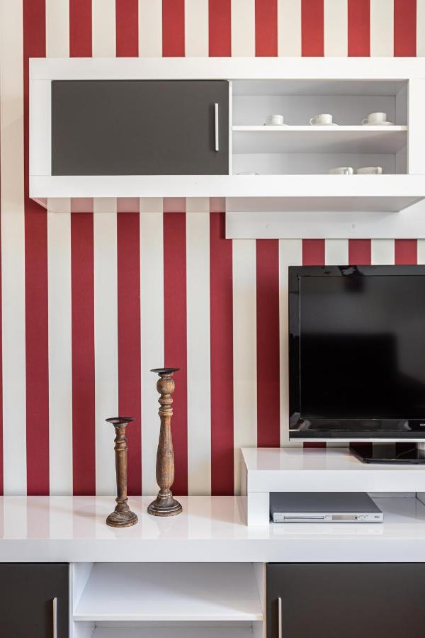 Waou Apartamentos En Sol Superior 2 Madrid Ngoại thất bức ảnh