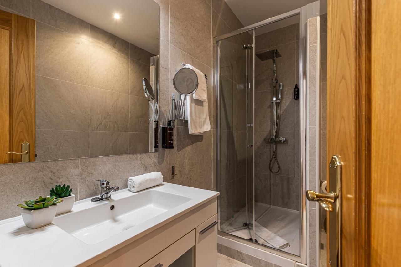 Waou Apartamentos En Sol Superior 2 Madrid Ngoại thất bức ảnh